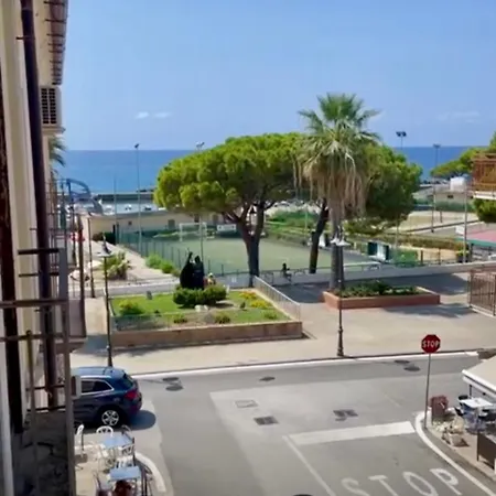 Nel Borgo Marinaro