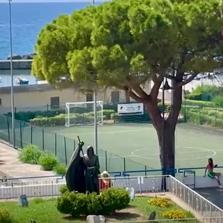 Nel Borgo Marinaro Nyaraló