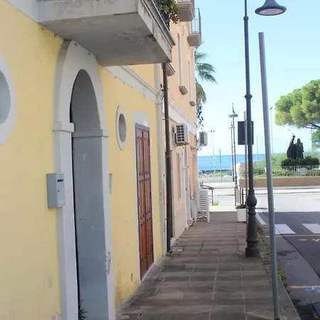 Nel Borgo Marinaro