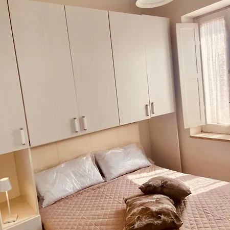 Nel Borgo Marinaro بيت للعطل