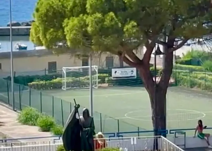 Nel Borgo Marinaro بيت للعطل